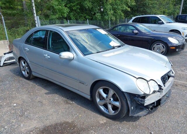2006 MERCEDES-BENZ C-Class