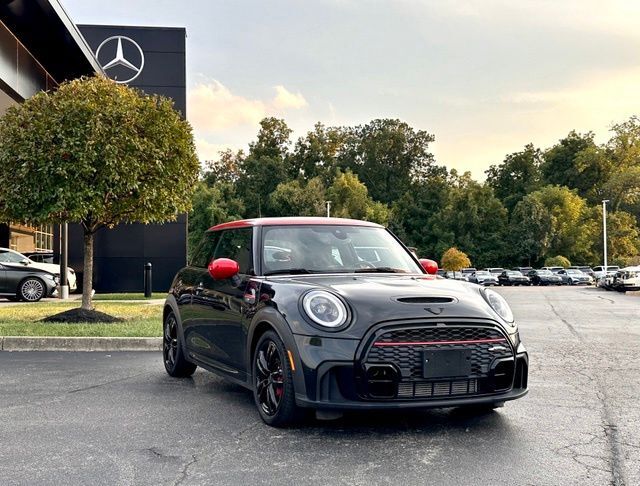 2024 MINI Hardtop