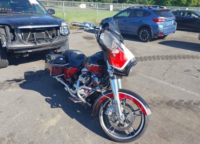 2021 HARLEY DAVIDSON FLHXSE / CVO Street Glide