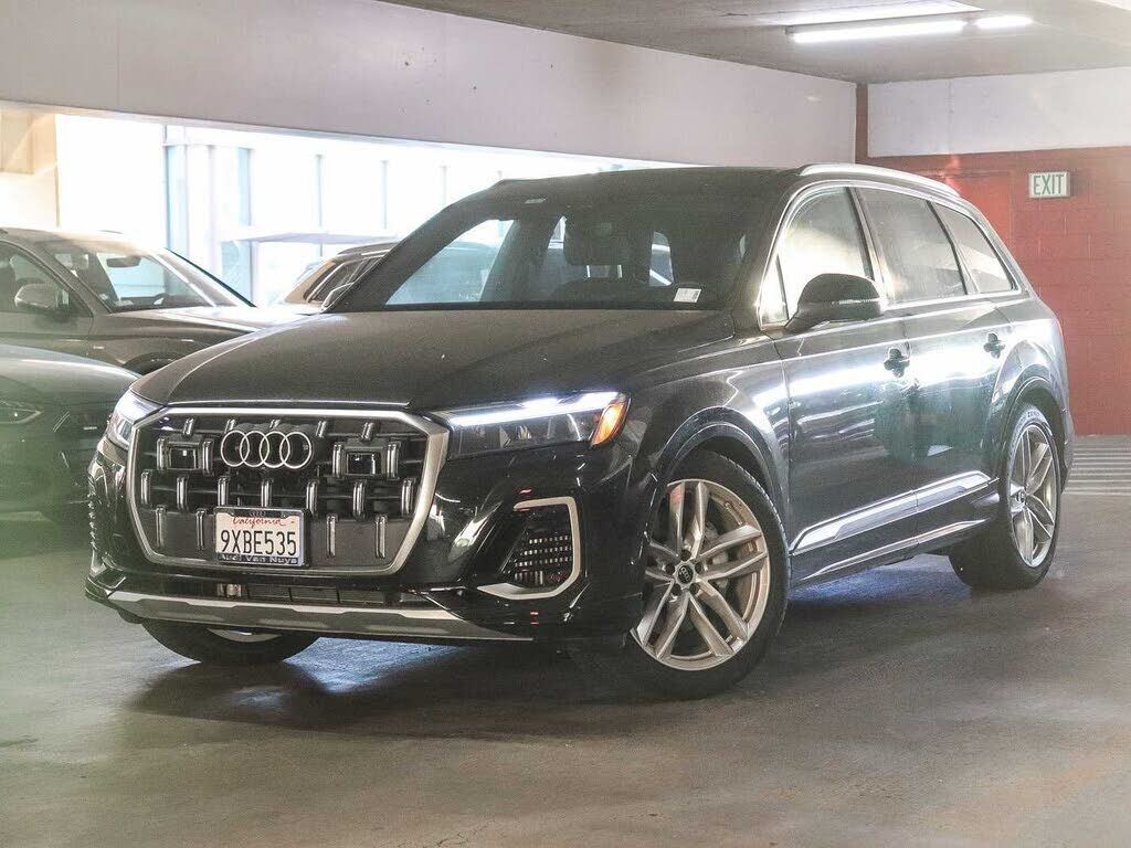 2025 AUDI Q7