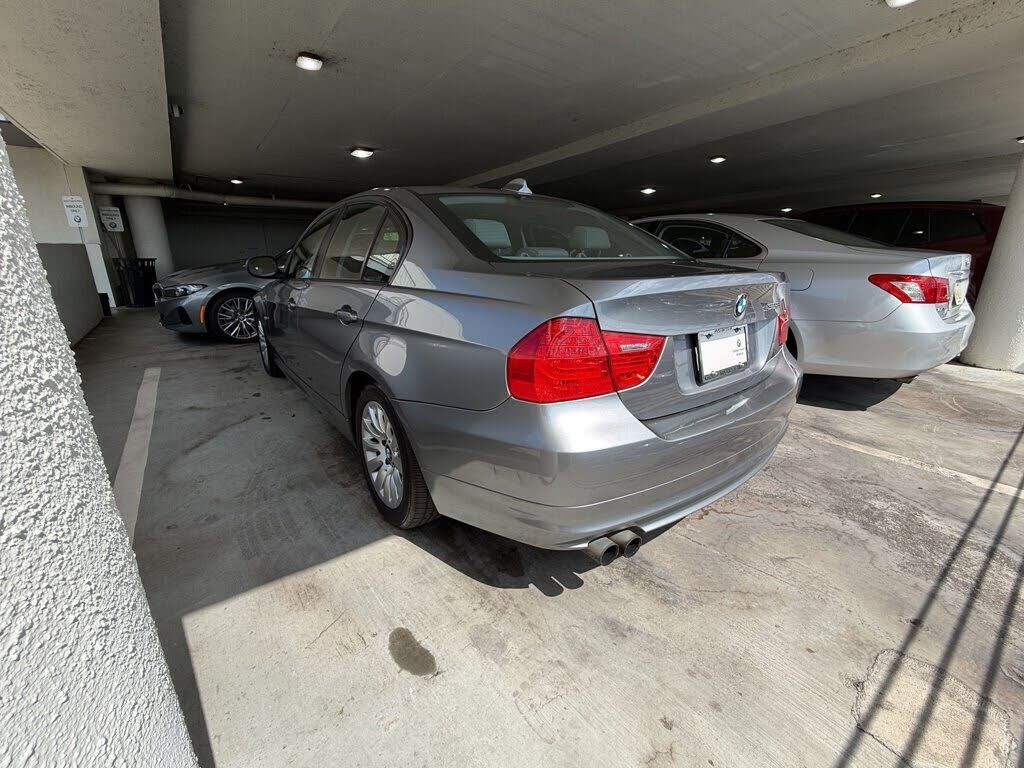 2009 BMW 328i
