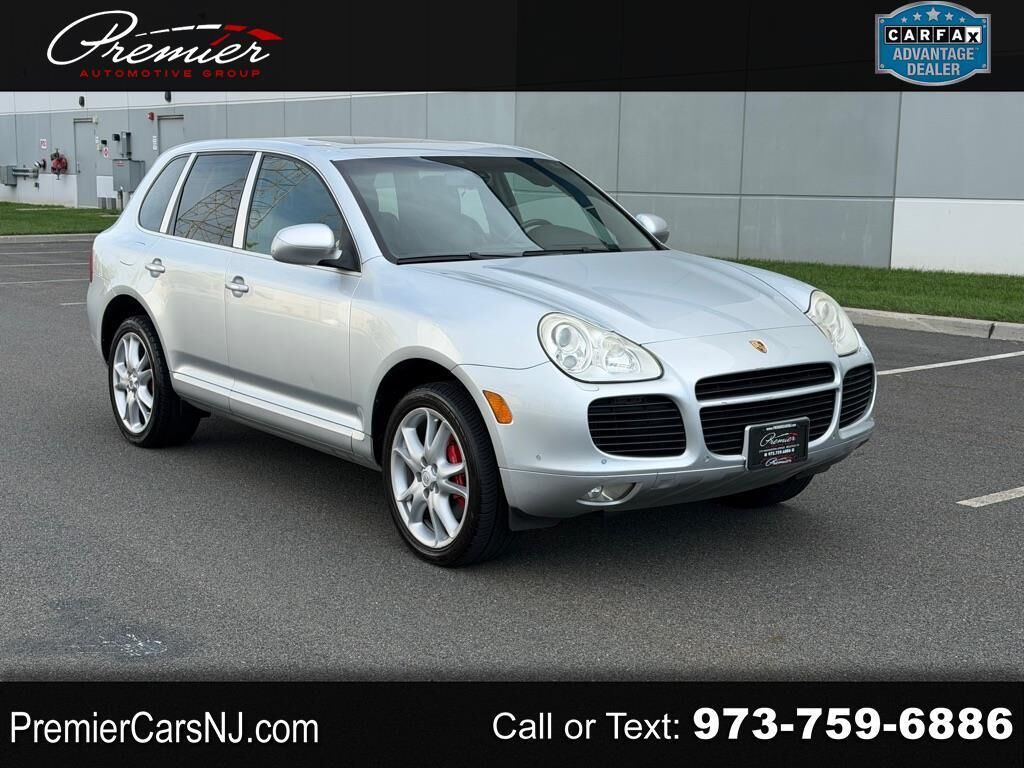 2004 PORSCHE Cayenne