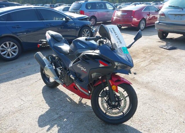 2026 KAWASAKI Ninja