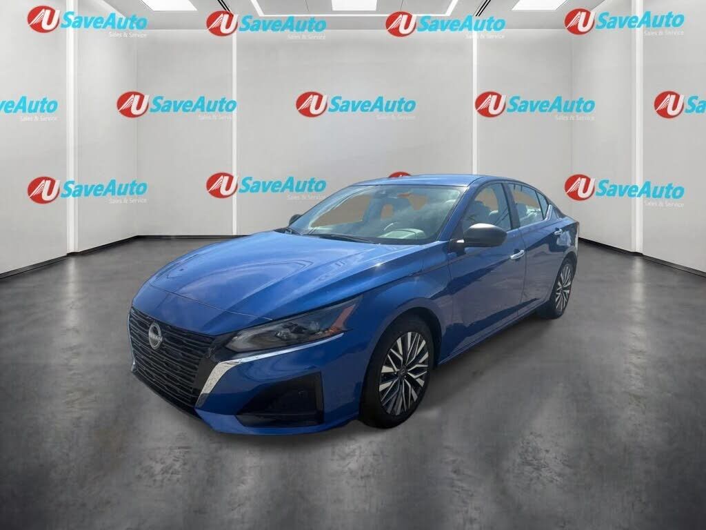 2025 NISSAN Altima