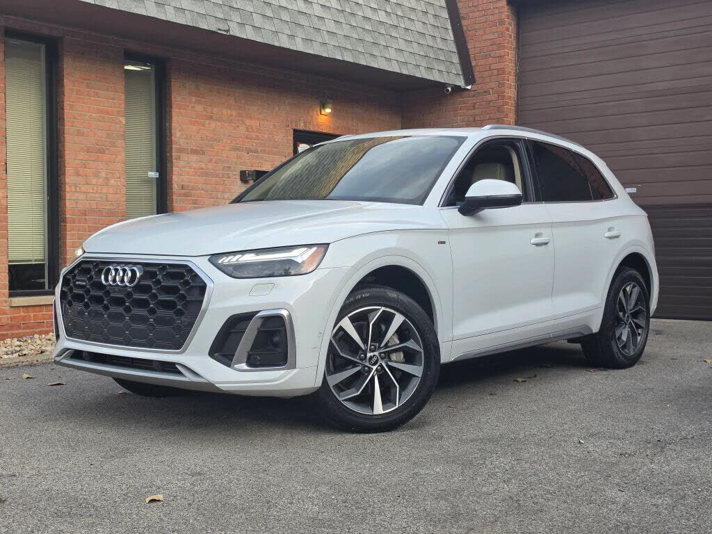 2022 AUDI Q5