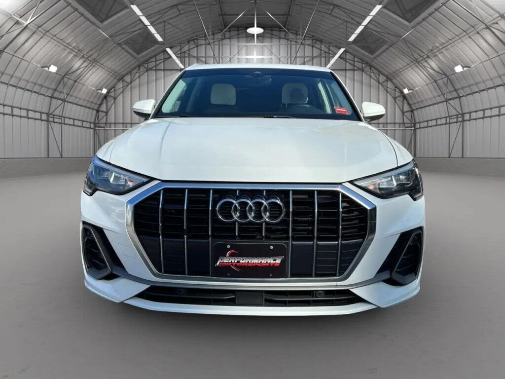 2021 AUDI Q3