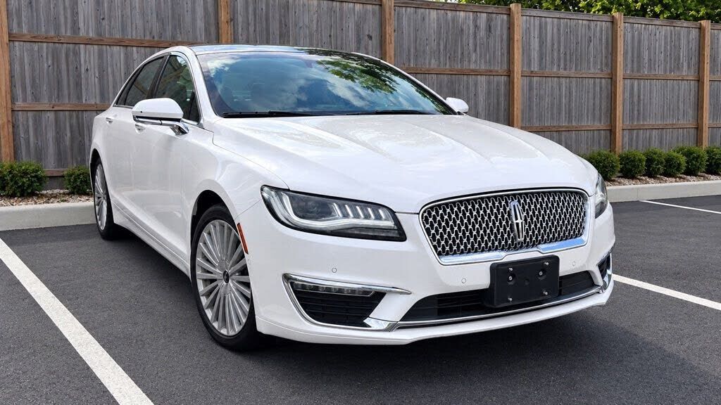 2017 LINCOLN MKZ