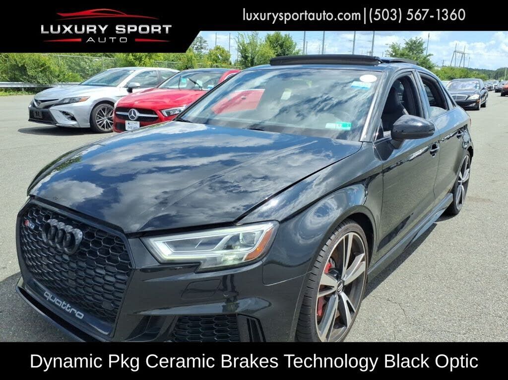 2019 AUDI RS3