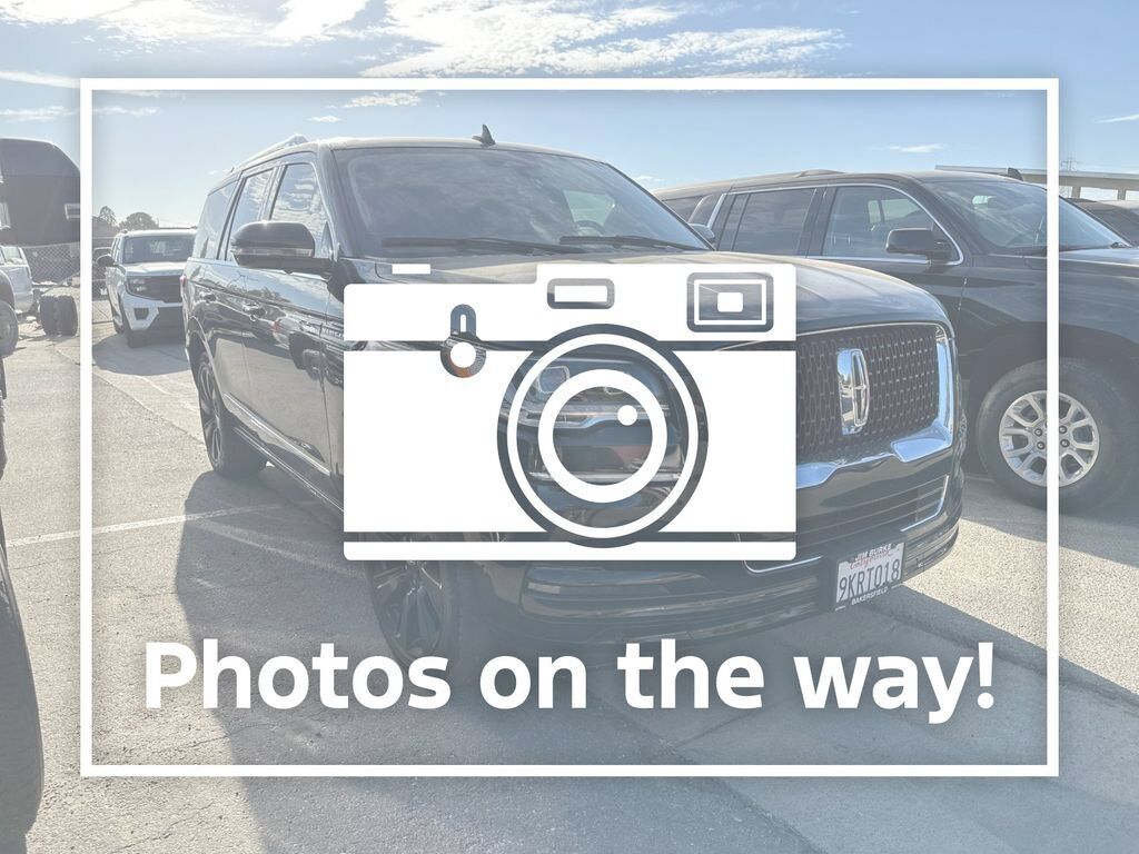 2023 LINCOLN Navigator
