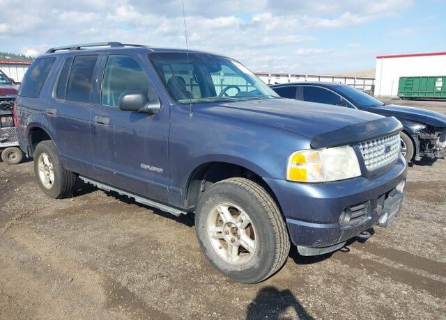 2004 FORD Explorer
