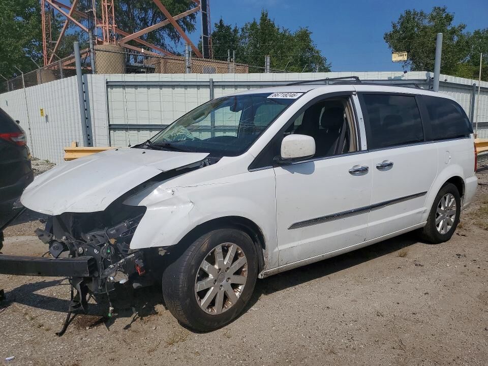 2015 CHRYSLER Town and Country