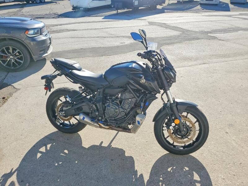 2022 YAMAHA MTN690