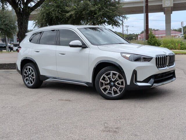 2027 BMW X1