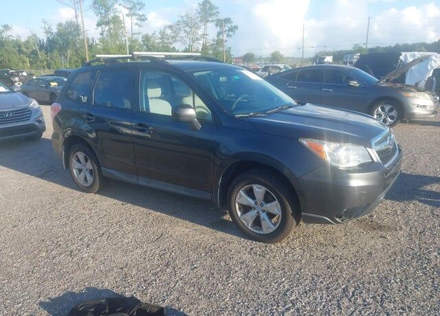 2016 SUBARU Forester