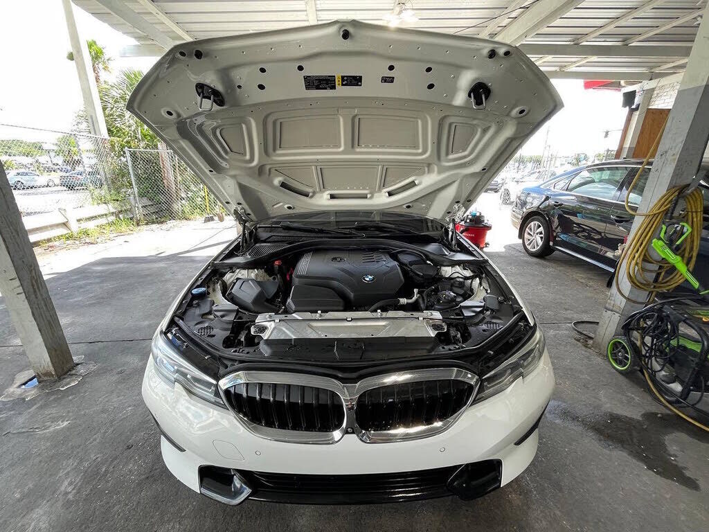 2020 BMW 330i