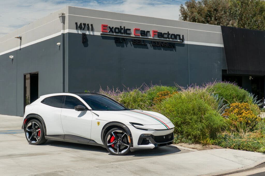 2024 FERRARI Purosangue