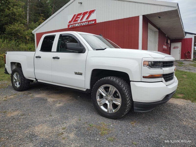 2018 CHEVROLET Silverado