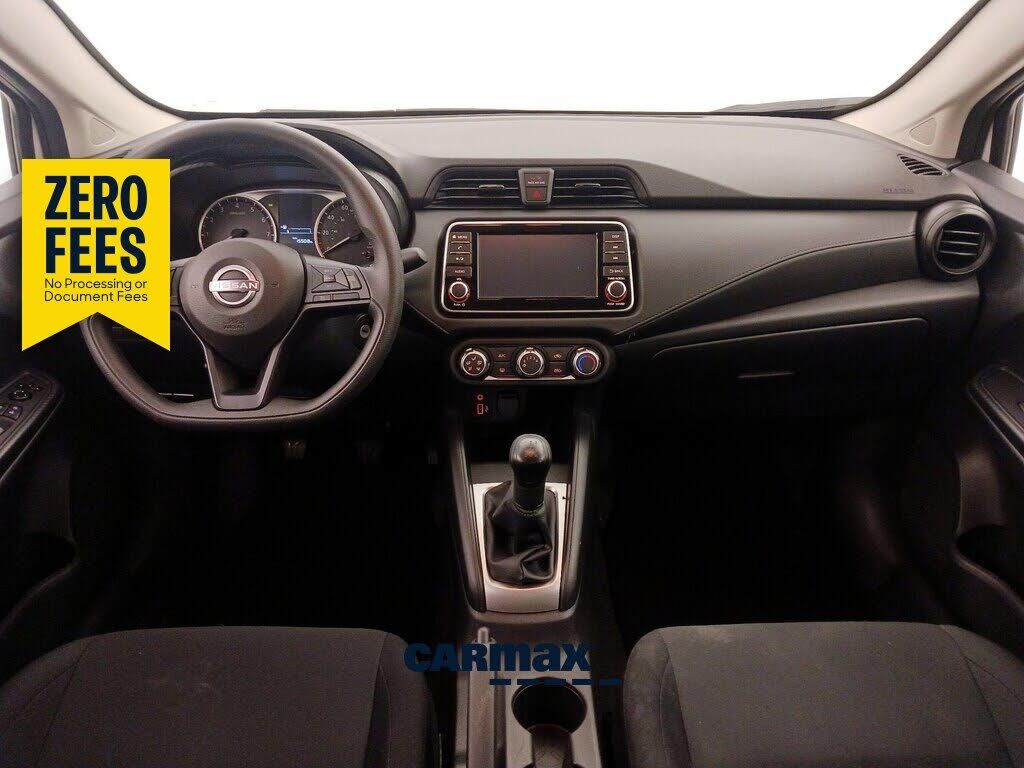 2024 NISSAN Versa