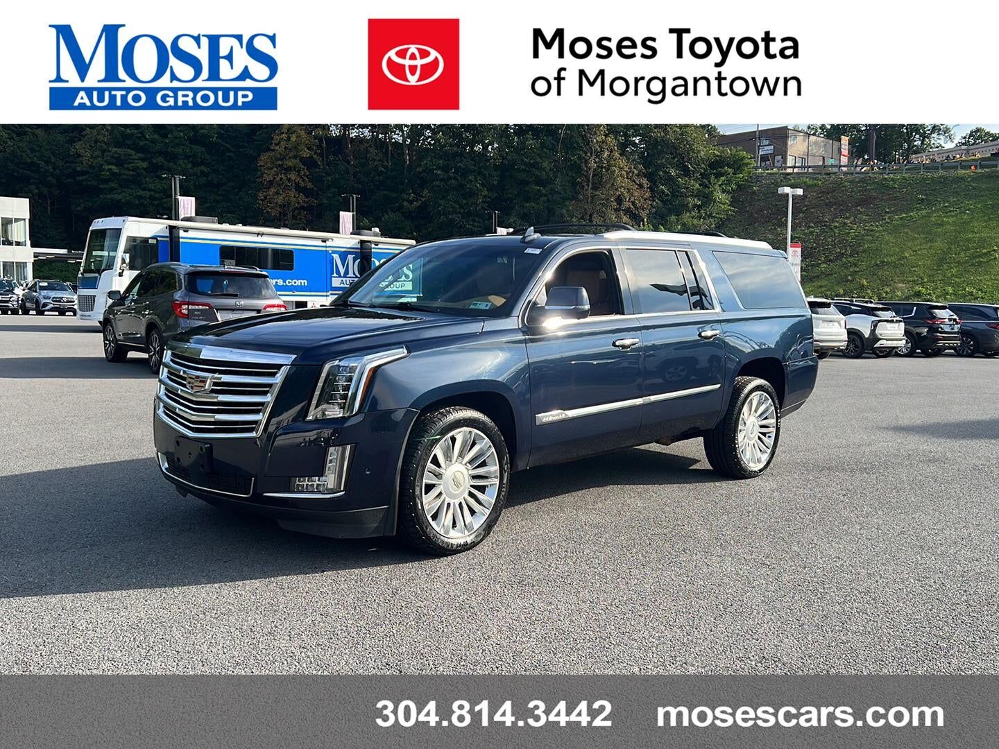 2017 CADILLAC Escalade ESV