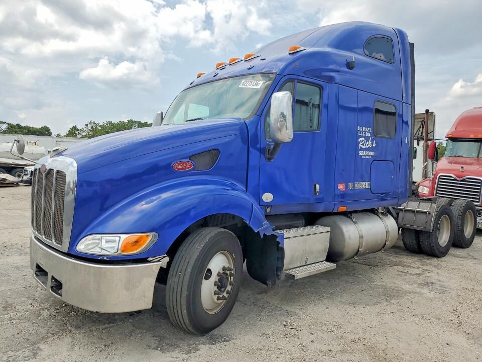 2011 PETERBILT 387