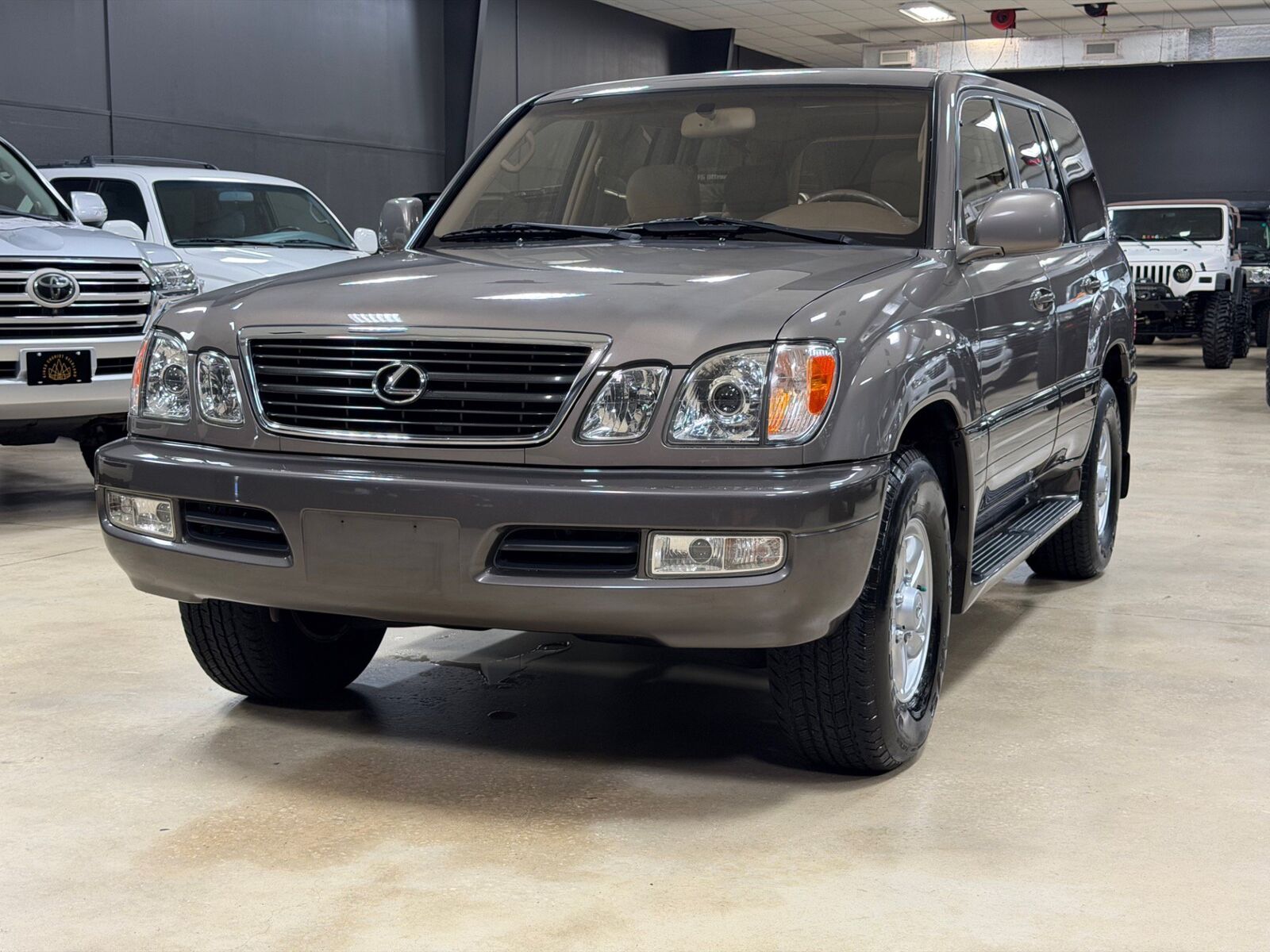 1999 Lexus LX