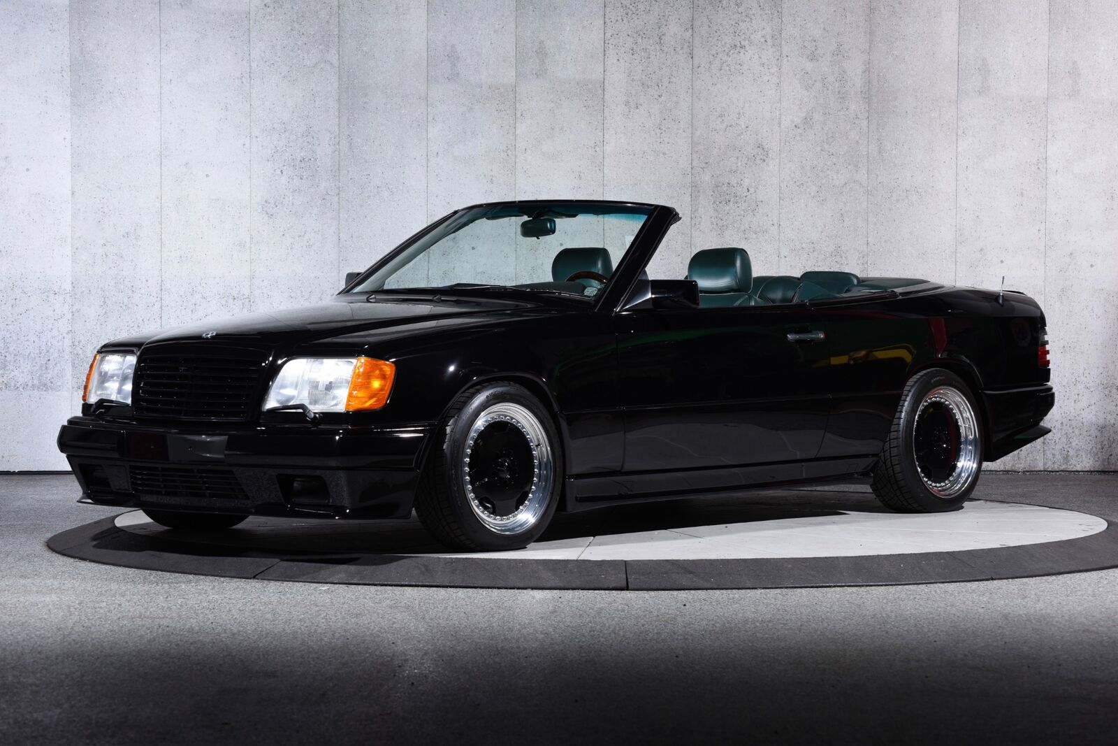 1995 Mercedes-Benz E-Class