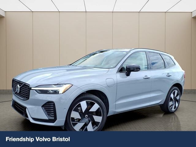 2025 VOLVO XC60