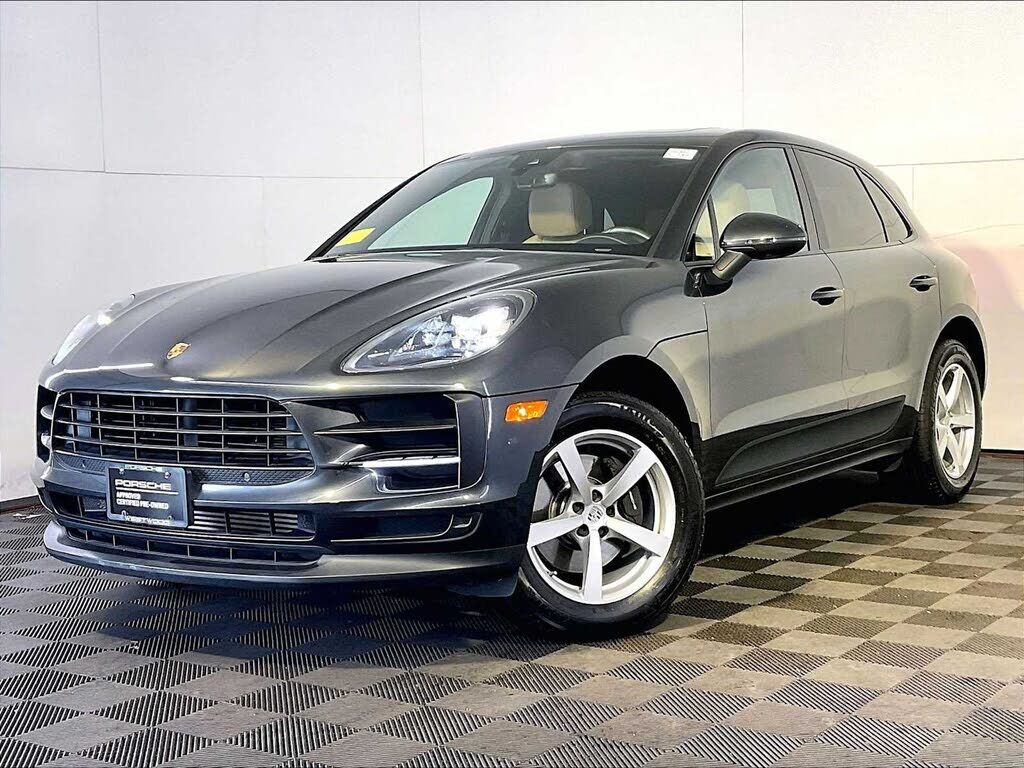 2020 PORSCHE Macan