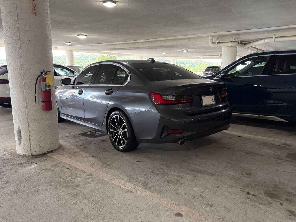 2021 BMW 330i