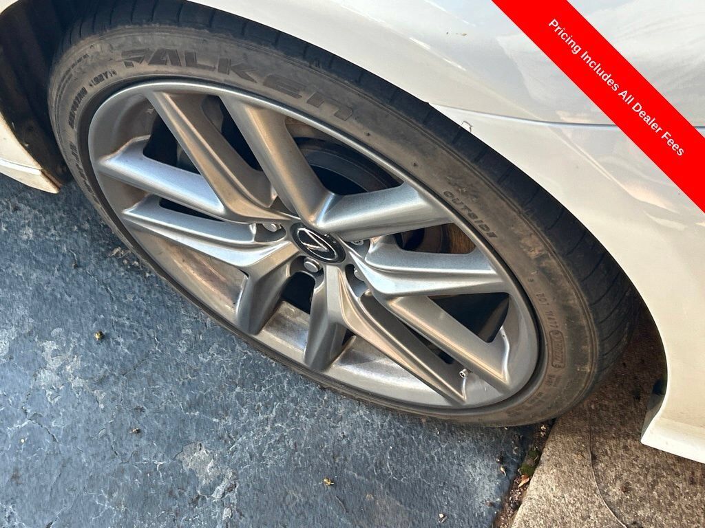 2016 Lexus IS