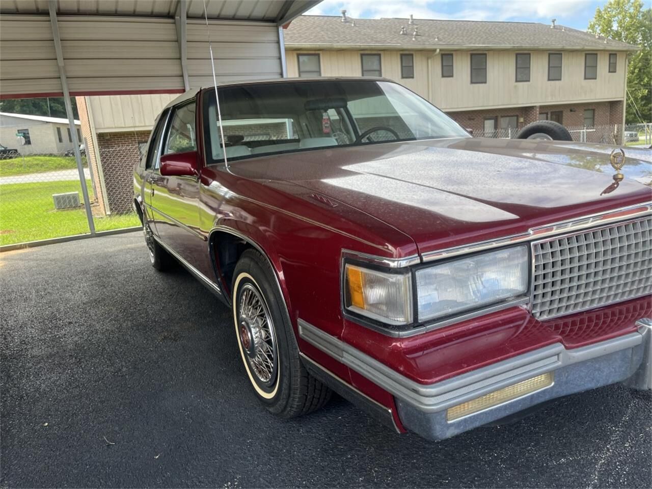 1988 CADILLAC Deville