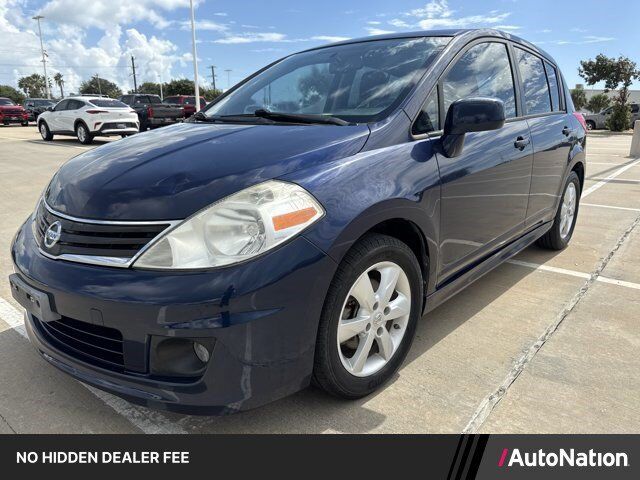 2012 NISSAN Versa