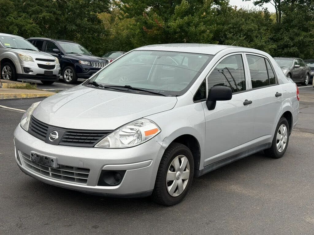 2009 NISSAN Versa