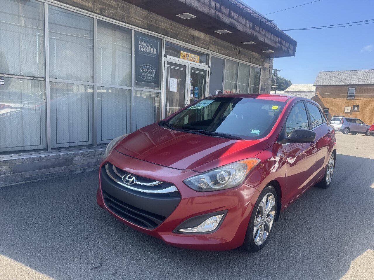 2013 HYUNDAI Elantra