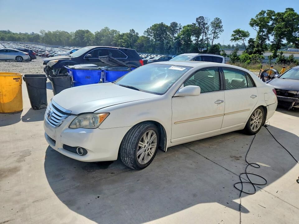 2010 TOYOTA Avalon