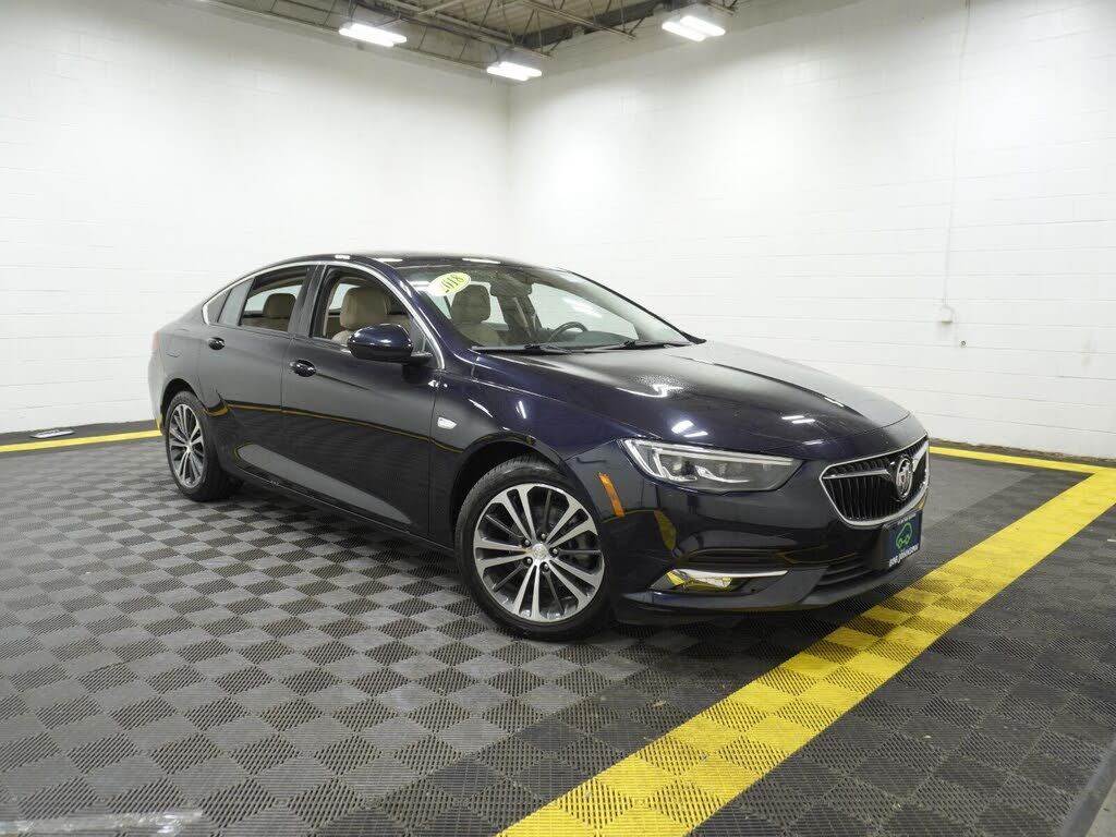 2018 BUICK Regal