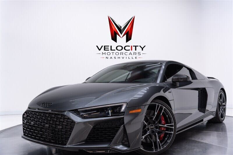2023 AUDI R8