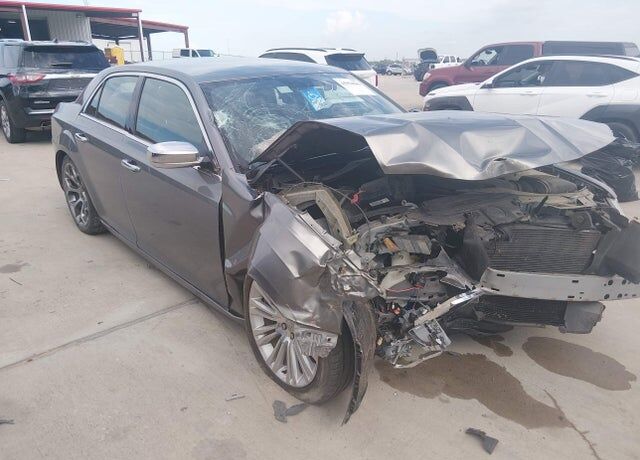 2012 CHRYSLER 300