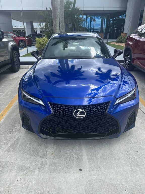 2025 Lexus IS