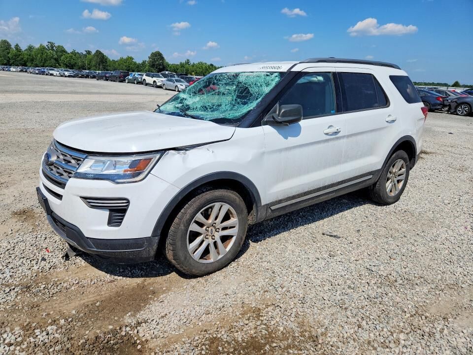 2018 FORD Explorer