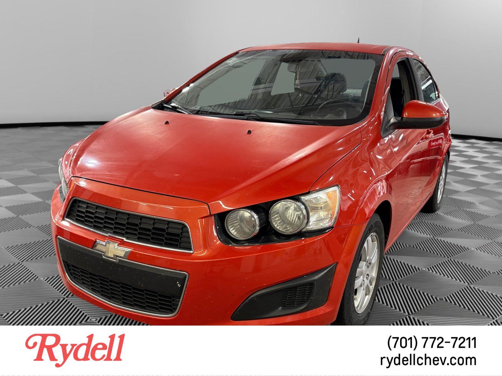 2013 CHEVROLET Sonic