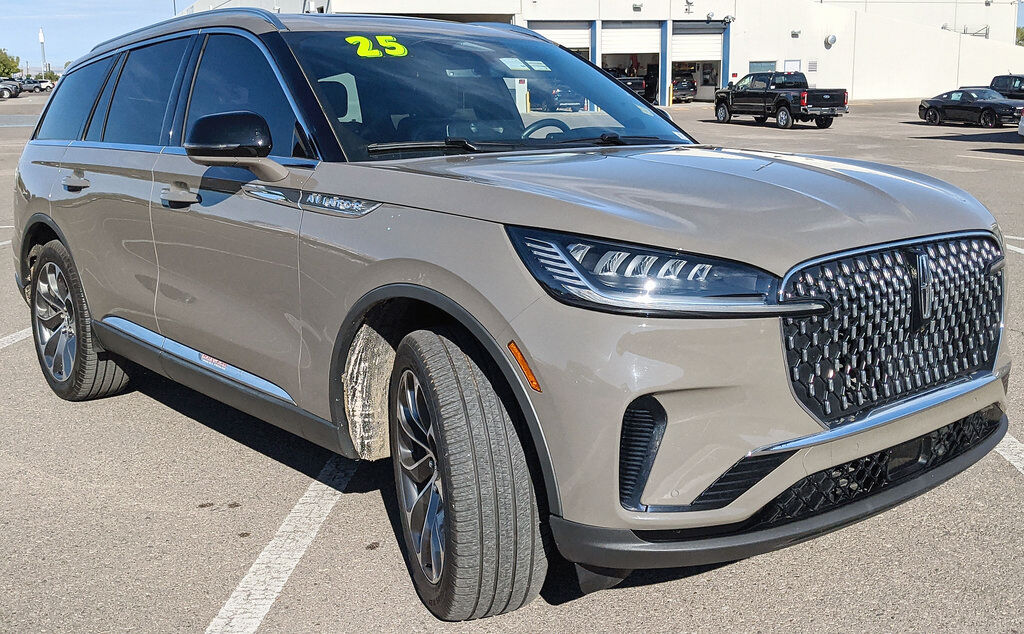 2025 LINCOLN Aviator