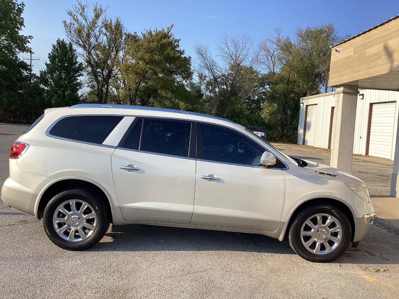 2011 BUICK Enclave