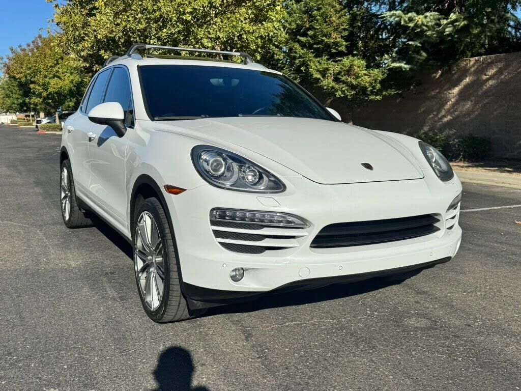 2012 PORSCHE Cayenne