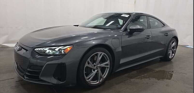 2023 AUDI e-tron GT