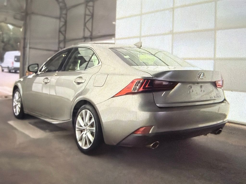 2014 Lexus IS