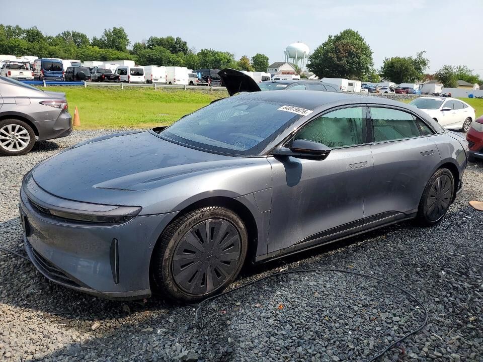 2025 LUCID Air