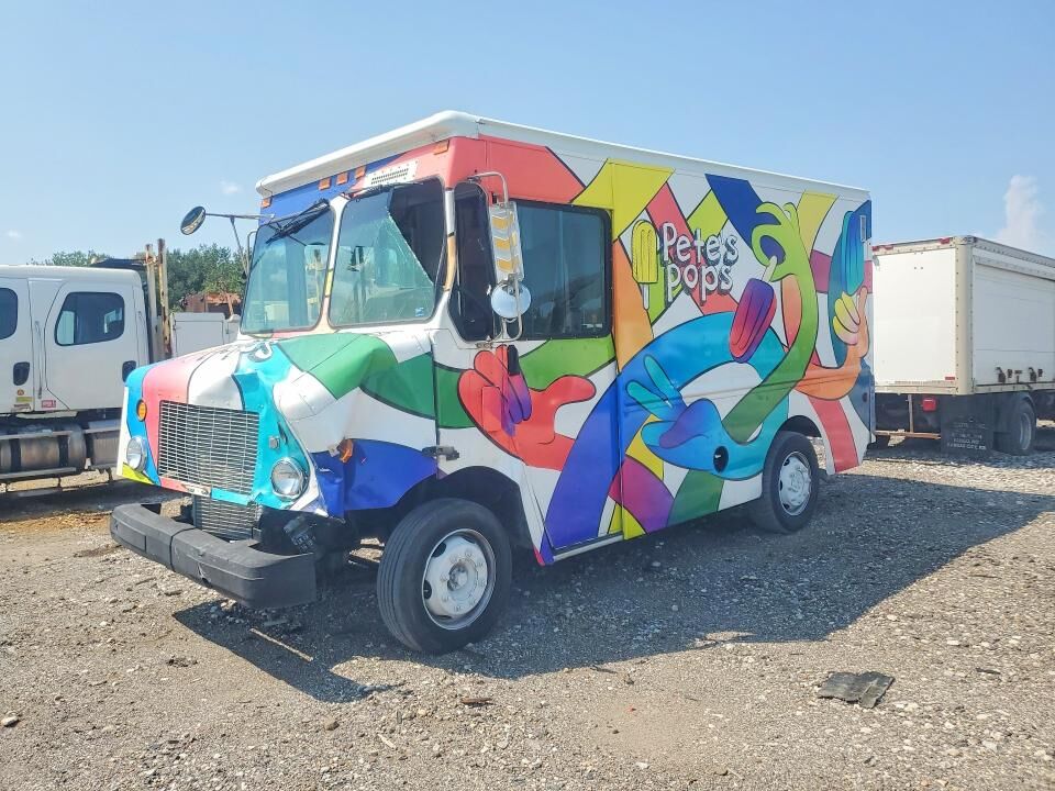 2003 FREIGHTLINER MT 45 Chassis
