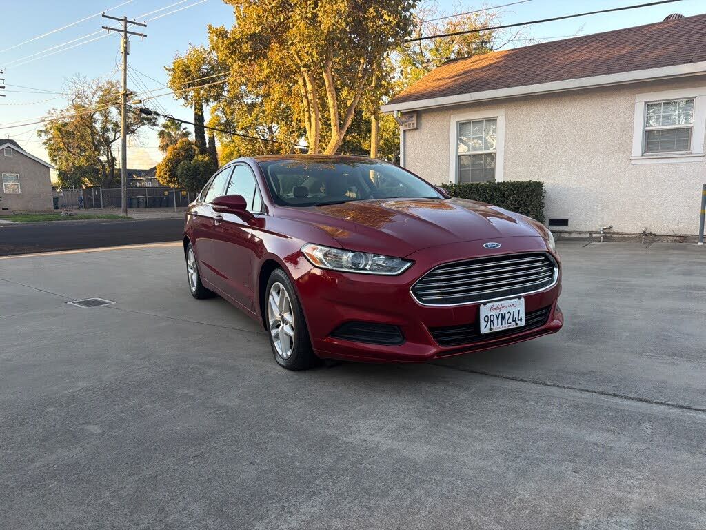 2016 FORD Fusion