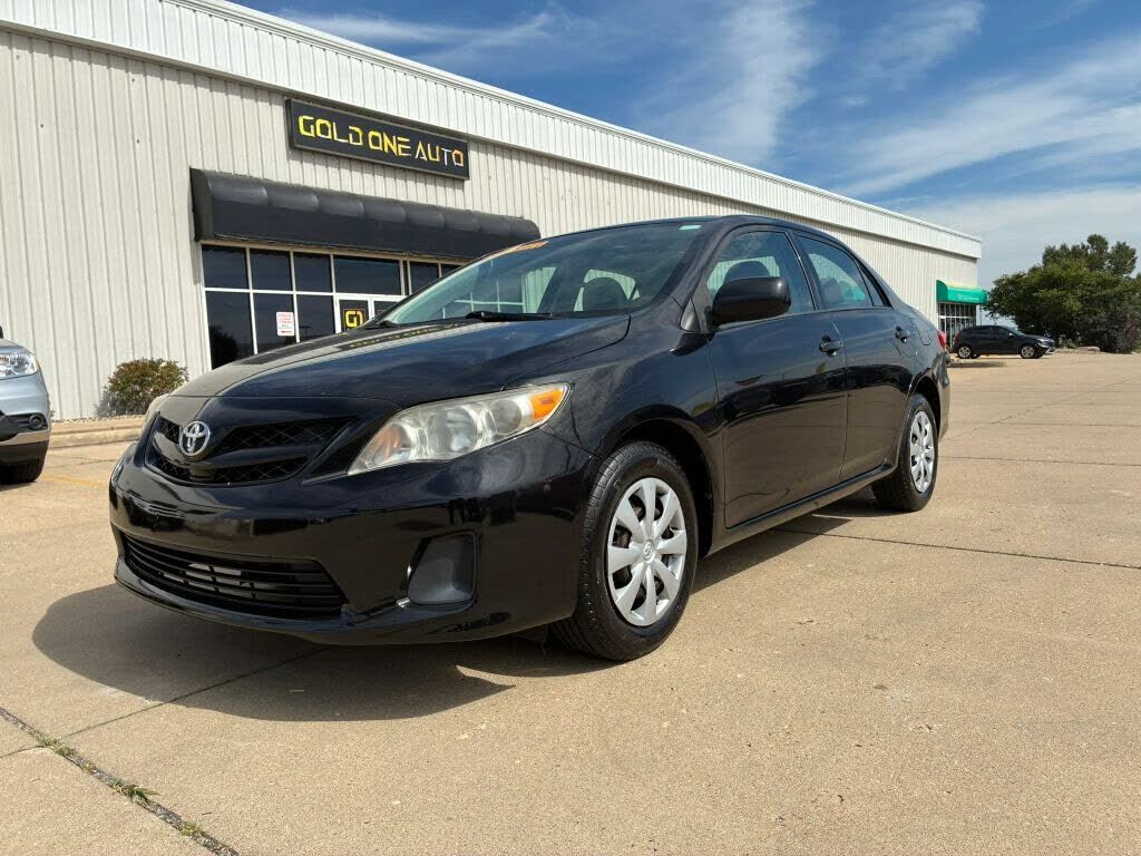2011 TOYOTA Corolla